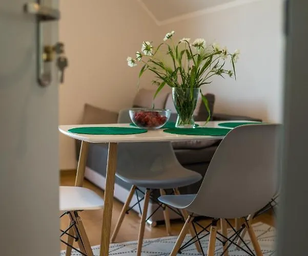 ホームステイ House カルビア