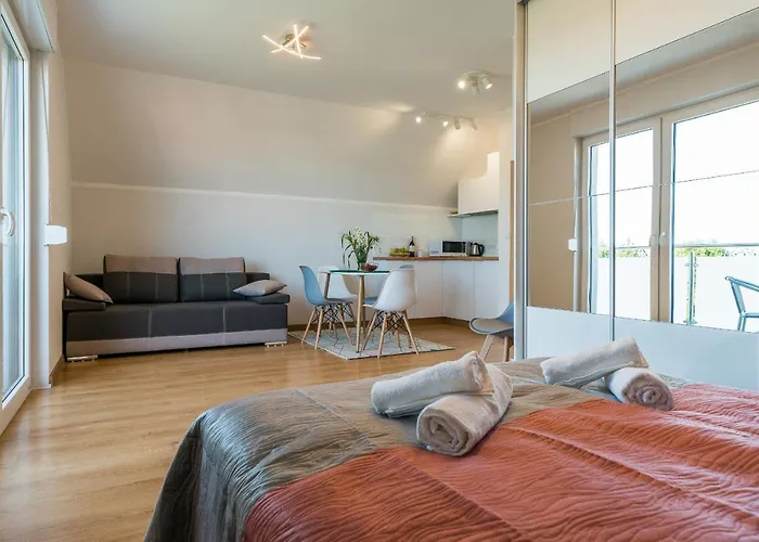 House בית אירוח קארוויה