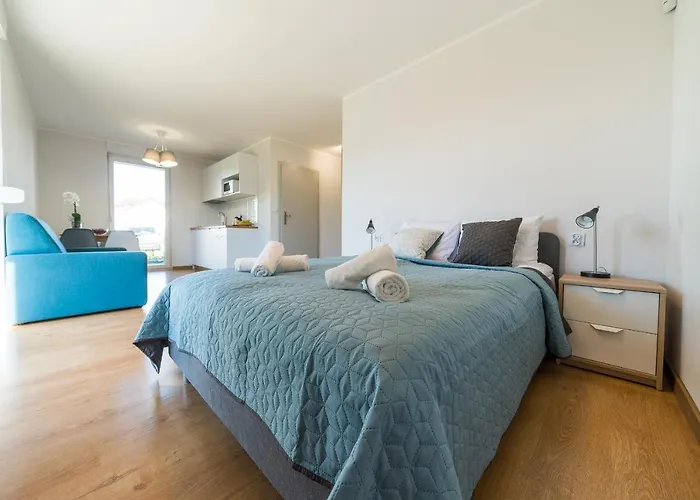 ホームステイ House