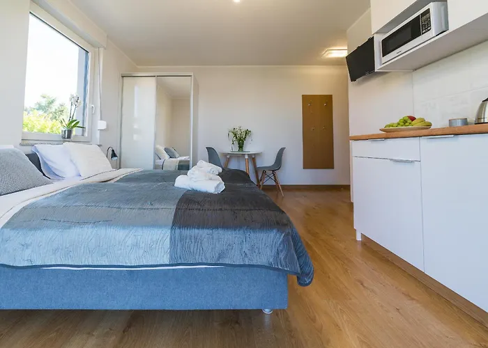 House ホームステイ *