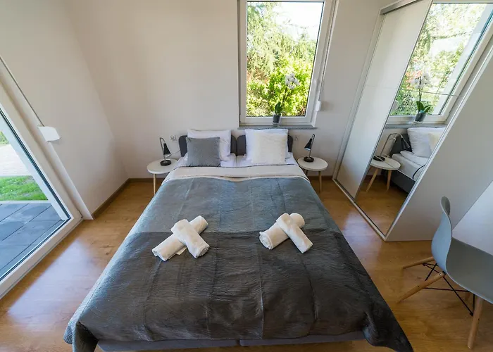 House בית אירוח קארוויה