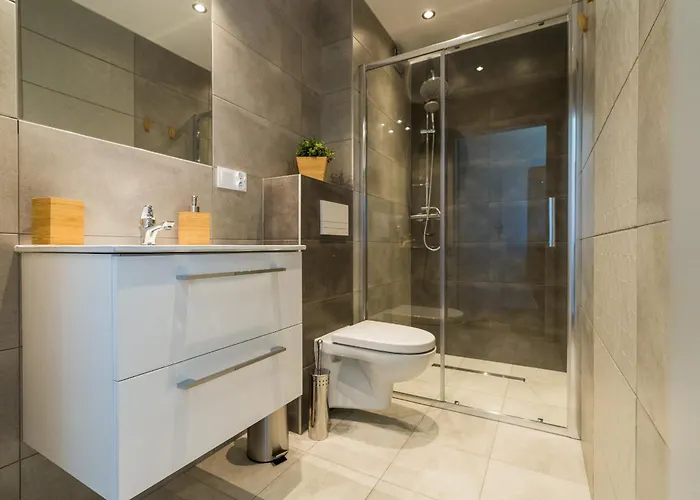 ホームステイ House カルビア